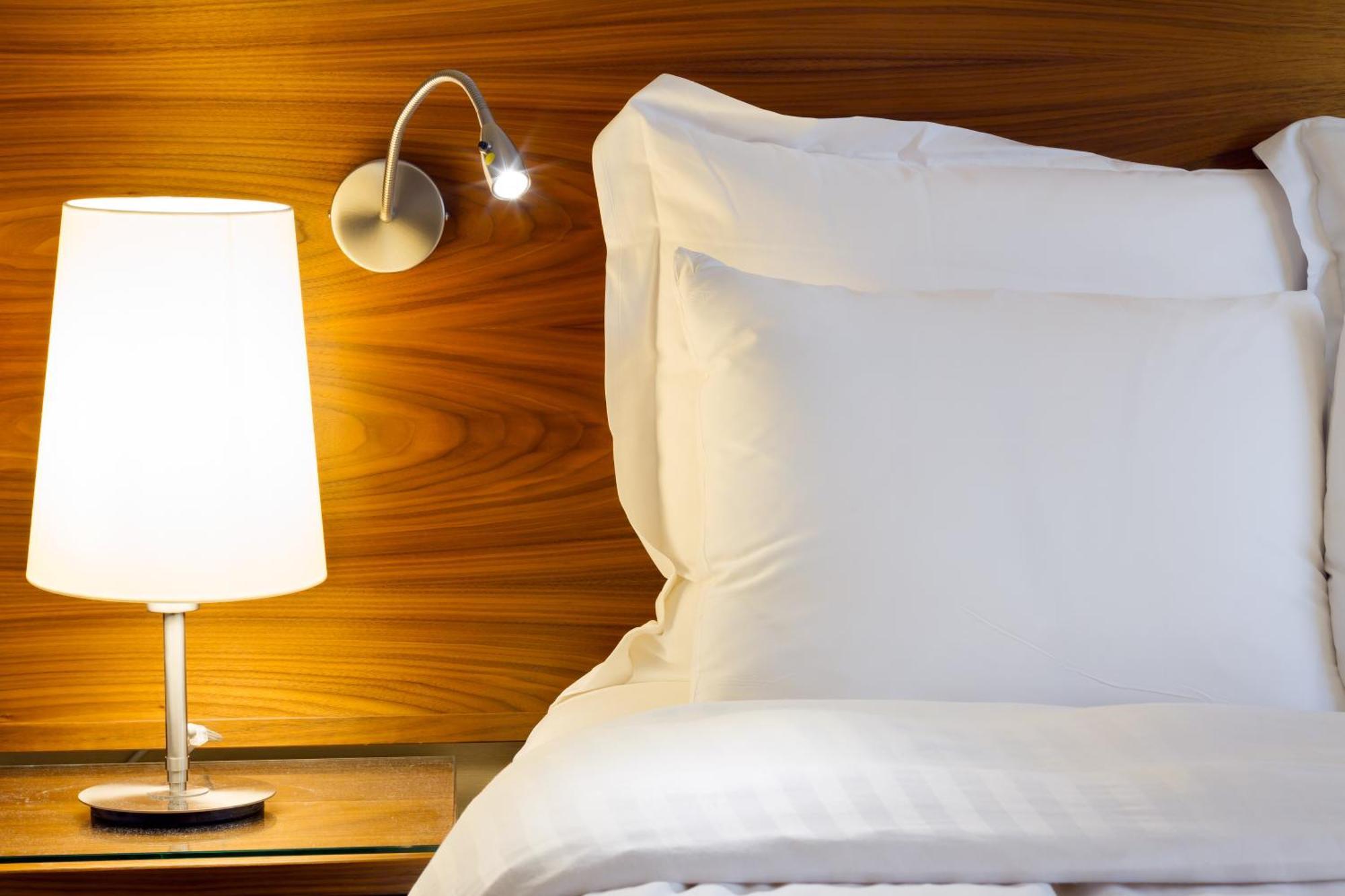 Hotel Estelou Sommières Oda fotoğraf