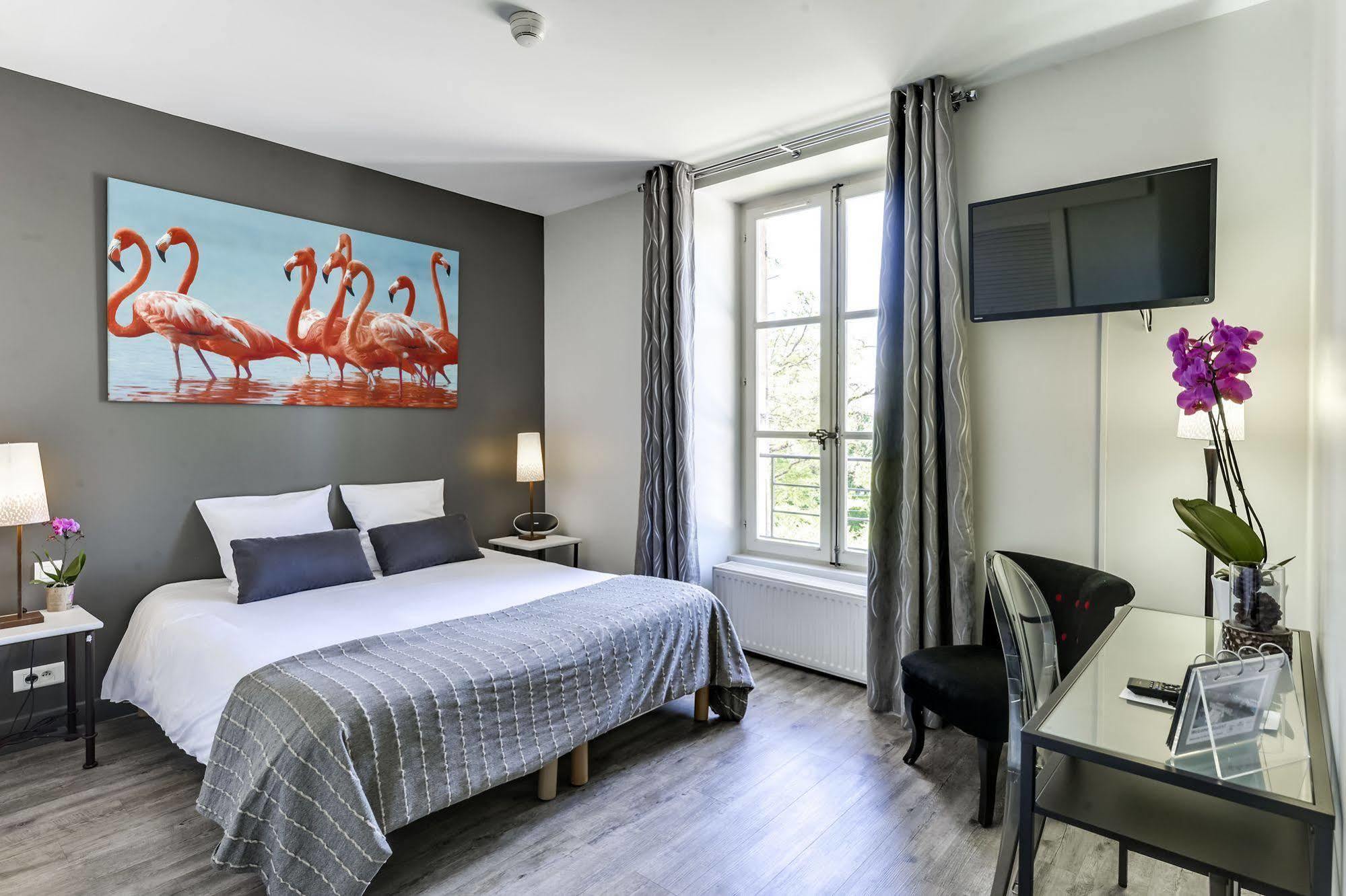 Hotel Estelou Sommières Dış mekan fotoğraf