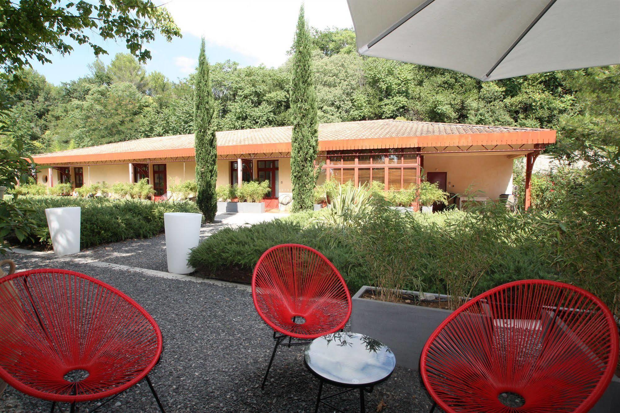 Hotel Estelou Sommières Dış mekan fotoğraf