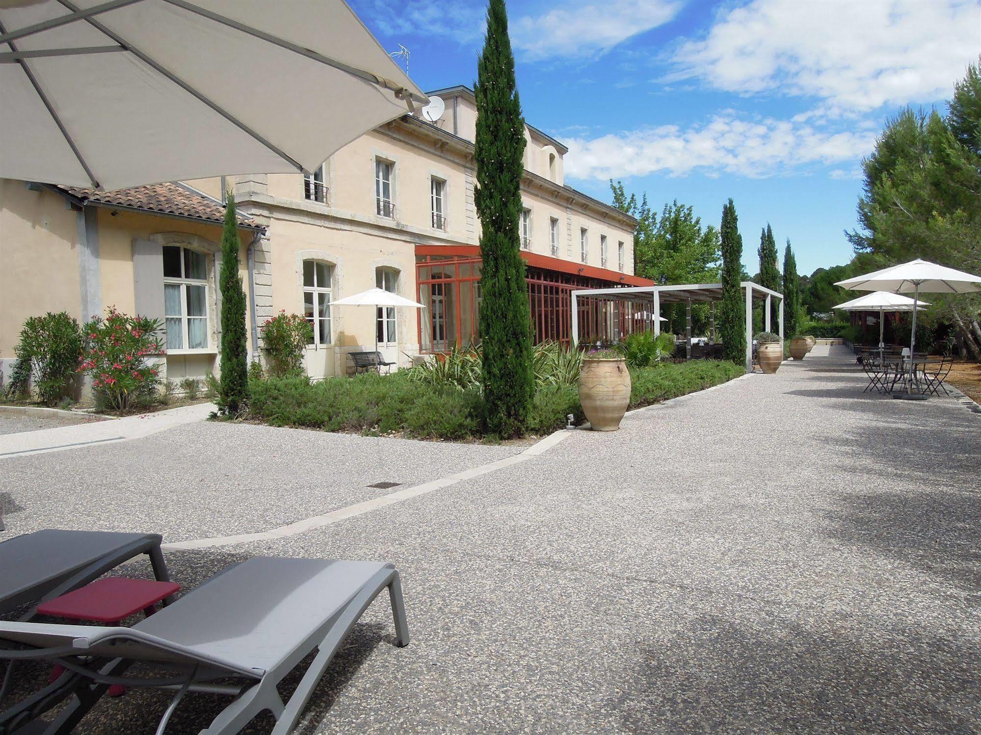 Hotel Estelou Sommières Dış mekan fotoğraf
